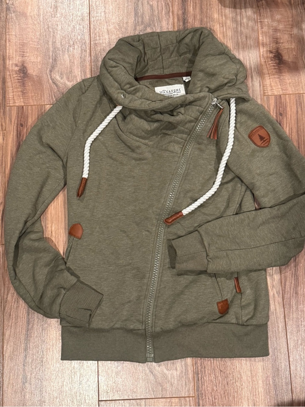 Wanakome Olive Green Hoodie with Brown Trim